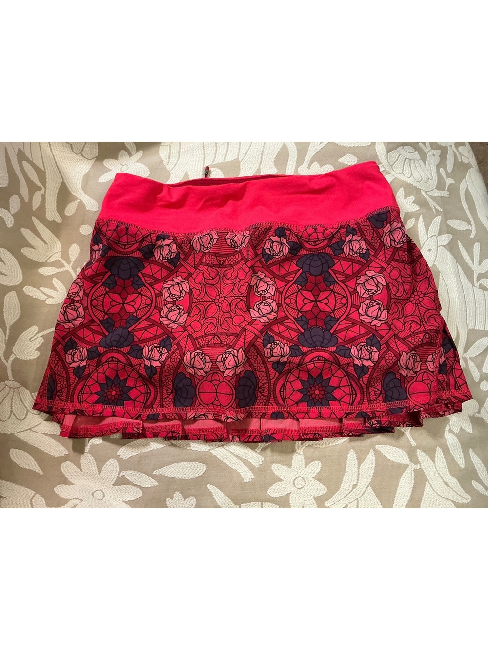 Lululemon Pacesetter Skirt Sz 4